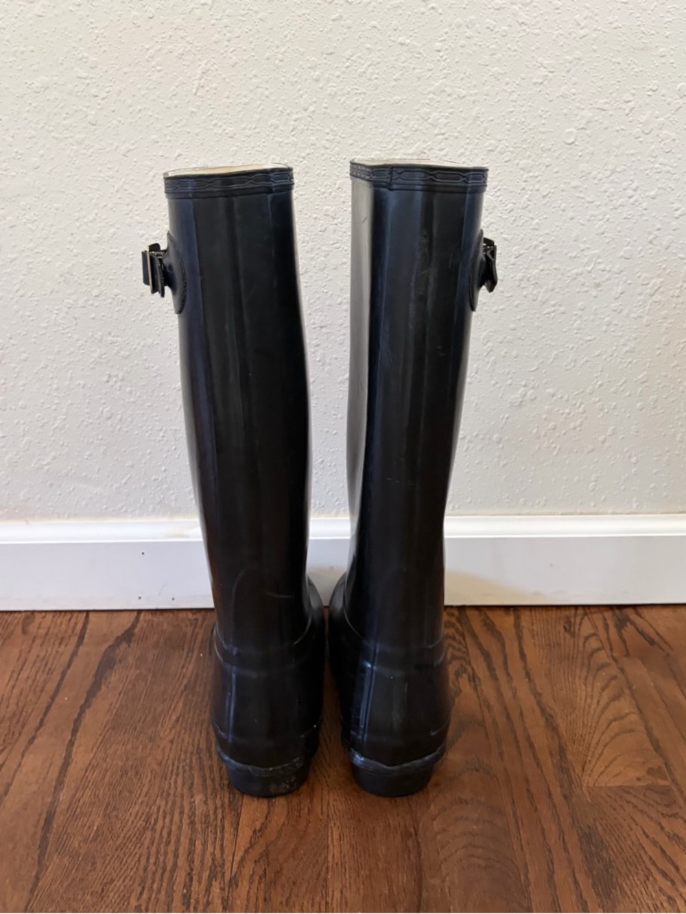 Hunter Black Gloss Tall Rain Boots with Side Buckle - Picture 4 of 9